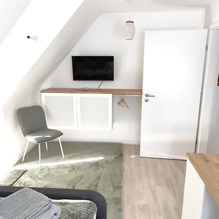 3 Wohnung, Stammheim, Ruhig, Naehe Porsche Apartment Stuttgart