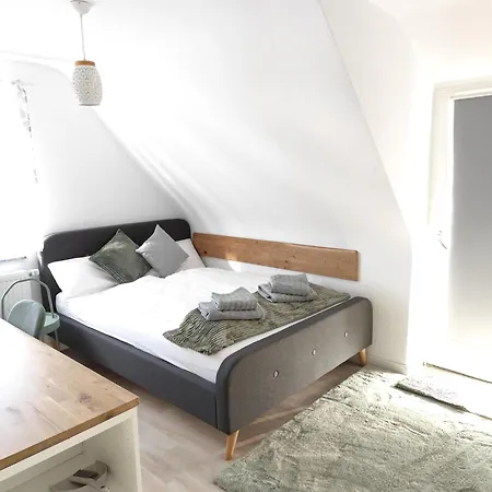 3 Wohnung, Stammheim, Ruhig, Naehe Porsche Stuttgart