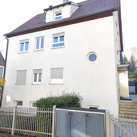 3 Wohnung, Stammheim, Ruhig, Naehe Porsche Apartment